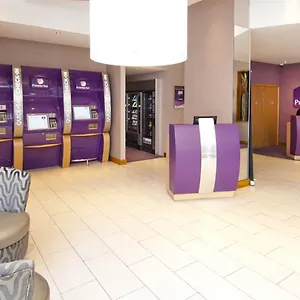 Premier 2*, Londres Royaume-Uni