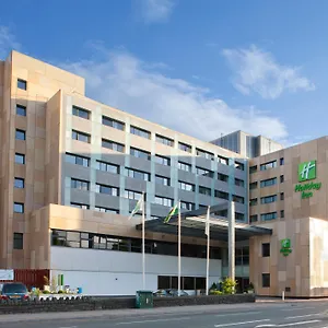 holiday-inn-cardiff-city-centre-cf10-1xd.cardiffhotelswales.com/